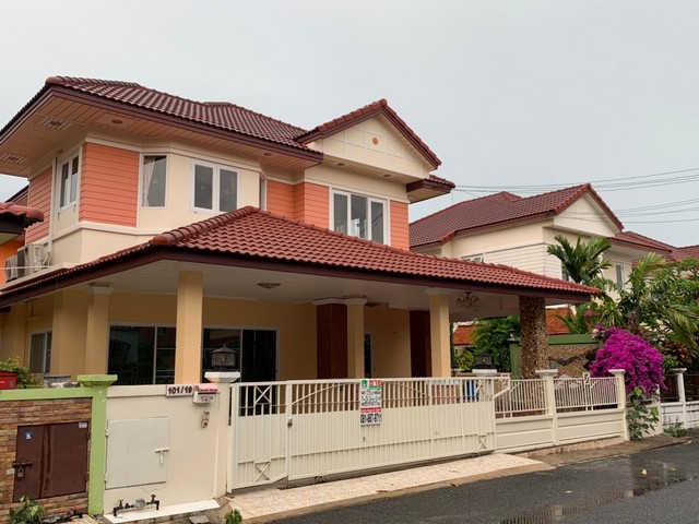 บ้าน – 3850000 THAI BAHT 3 BEDROOM 58 Square Wah Special Stock มอเตอร์เวย์บ้านบึง-ชลบุรี ใกล้ห้าง ใกล้โรงเรียนสารศาสตร์